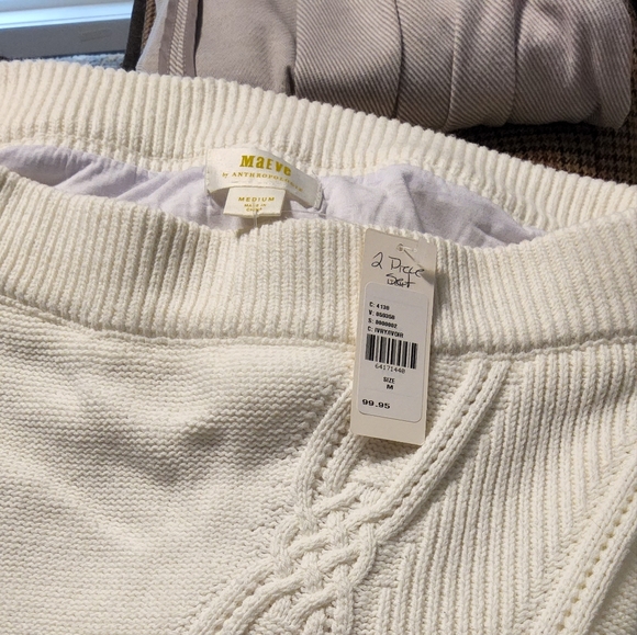 Croped sweater & knit mini skirt set - Picture 3 of 3